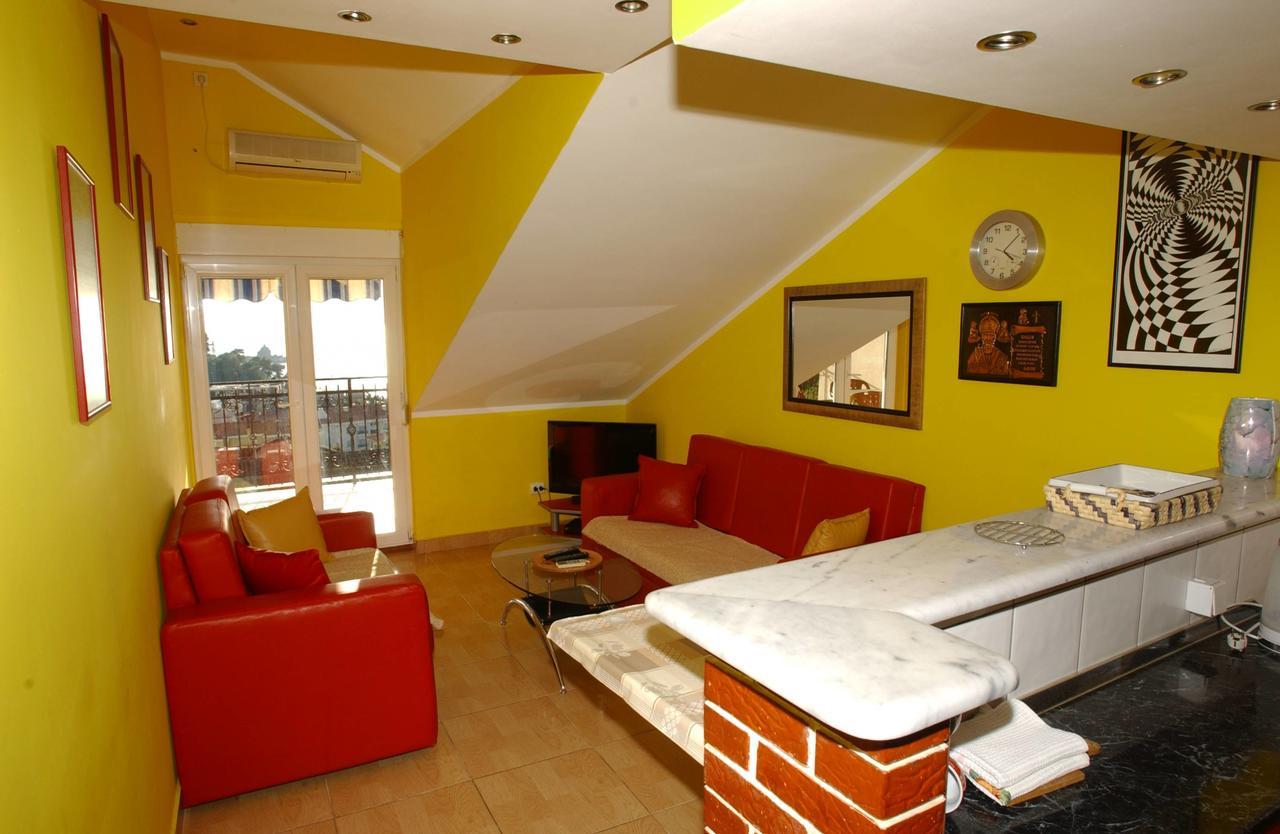Mm Kovacevic Apartments Petrovac Exterior foto