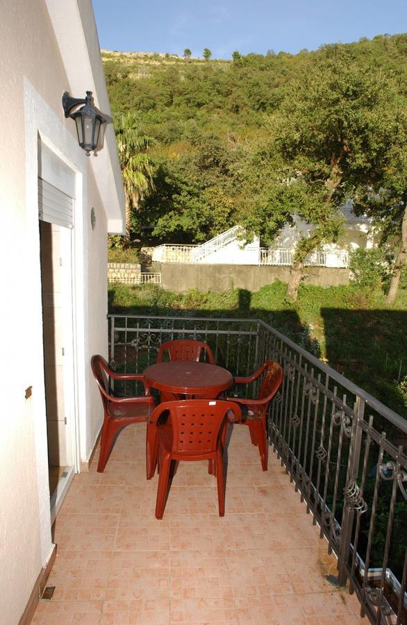 Mm Kovacevic Apartments Petrovac Exterior foto